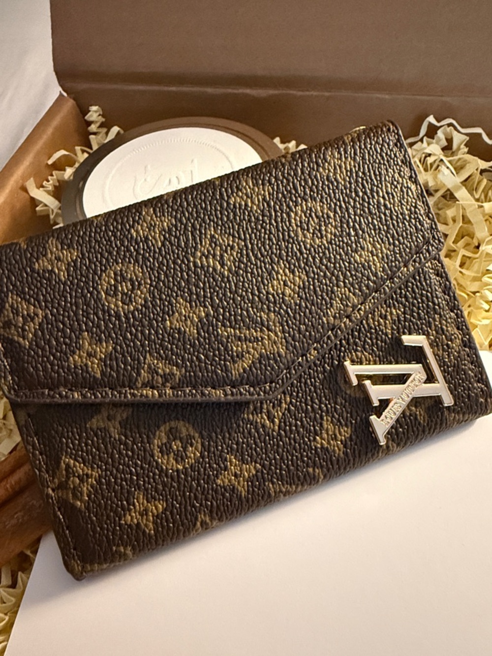Brown Monogram classic Card Holder/Money Holder - Picture 10 of 11